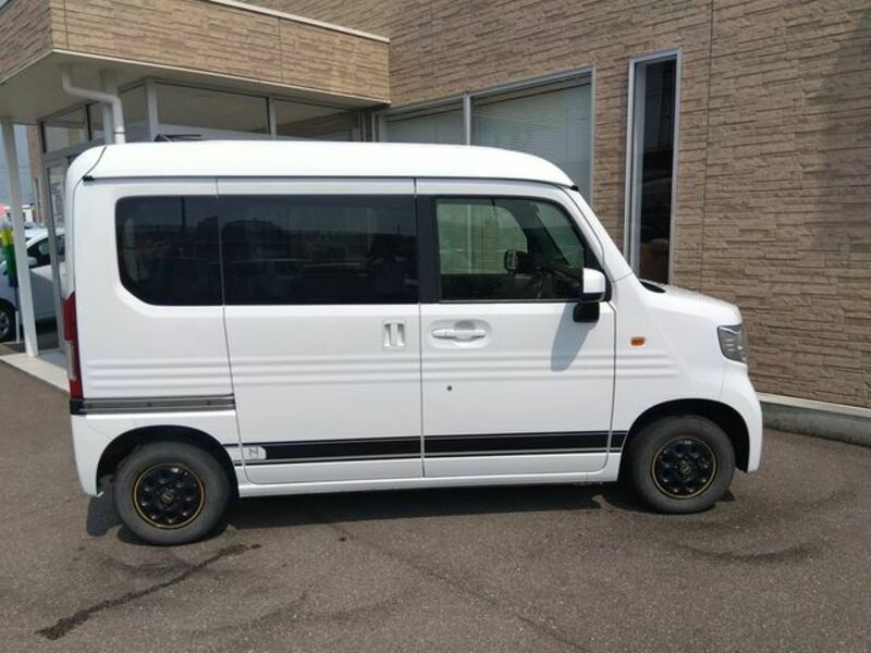 N-VAN