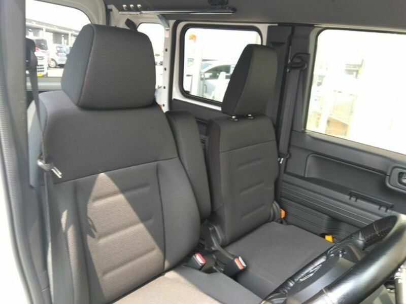 N-VAN