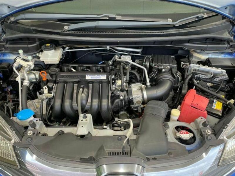 FIT HYBRID