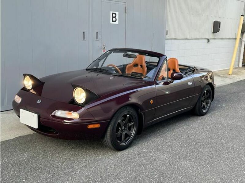 EUNOS ROADSTER