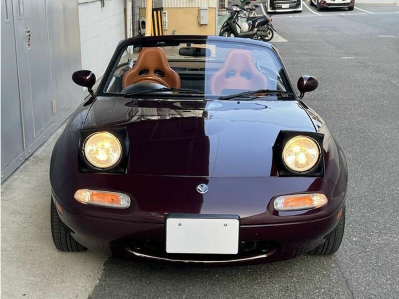 EUNOS ROADSTER
