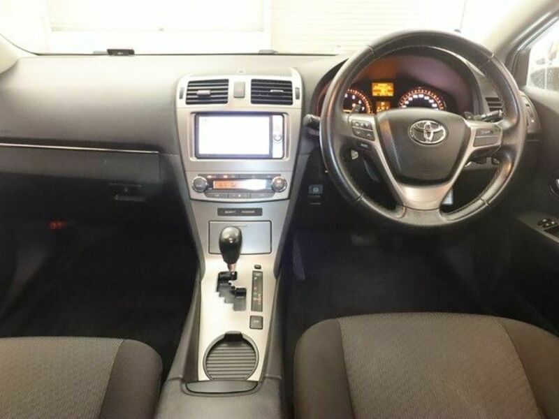 AVENSIS WAGON