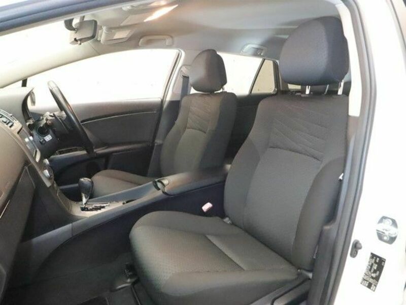 AVENSIS WAGON