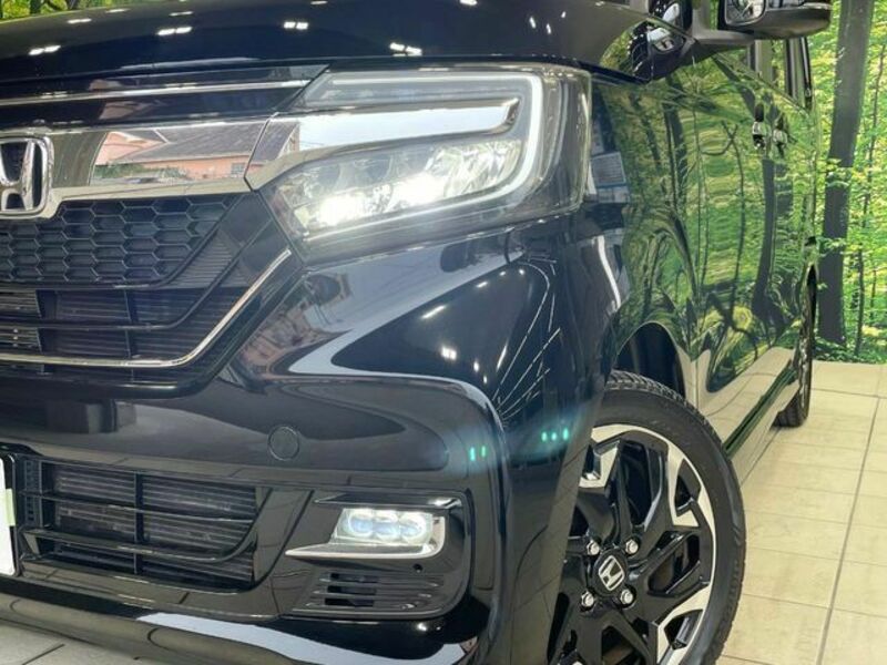 N BOX CUSTOM
