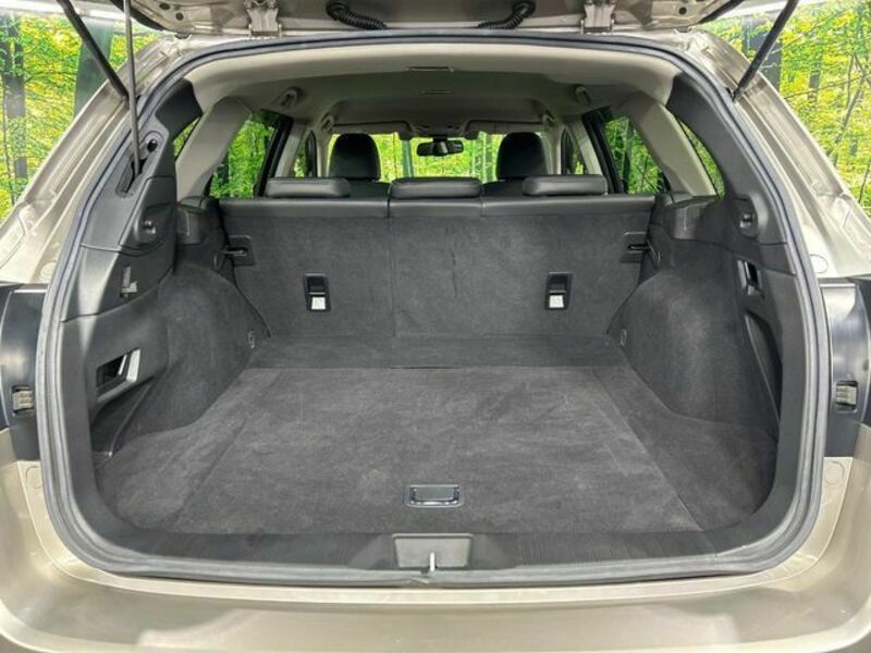 LEGACY OUTBACK