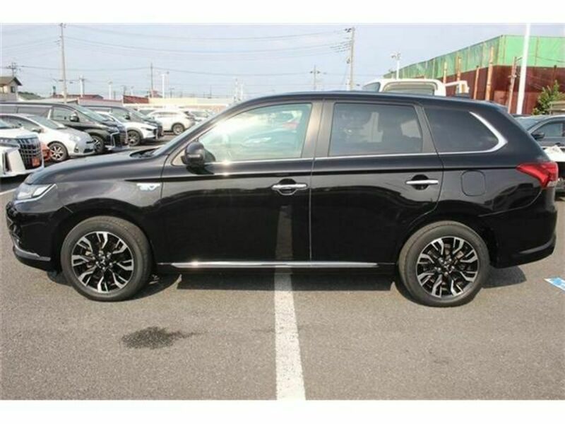 OUTLANDER PHEV
