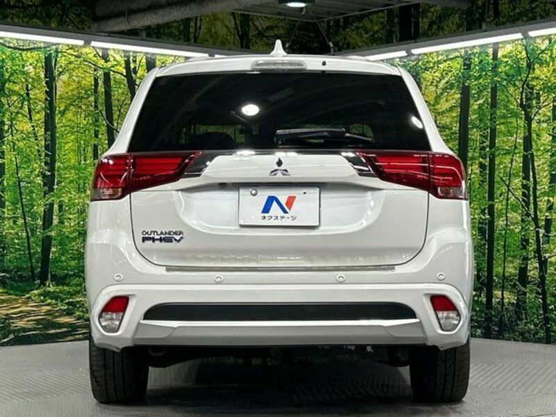OUTLANDER PHEV