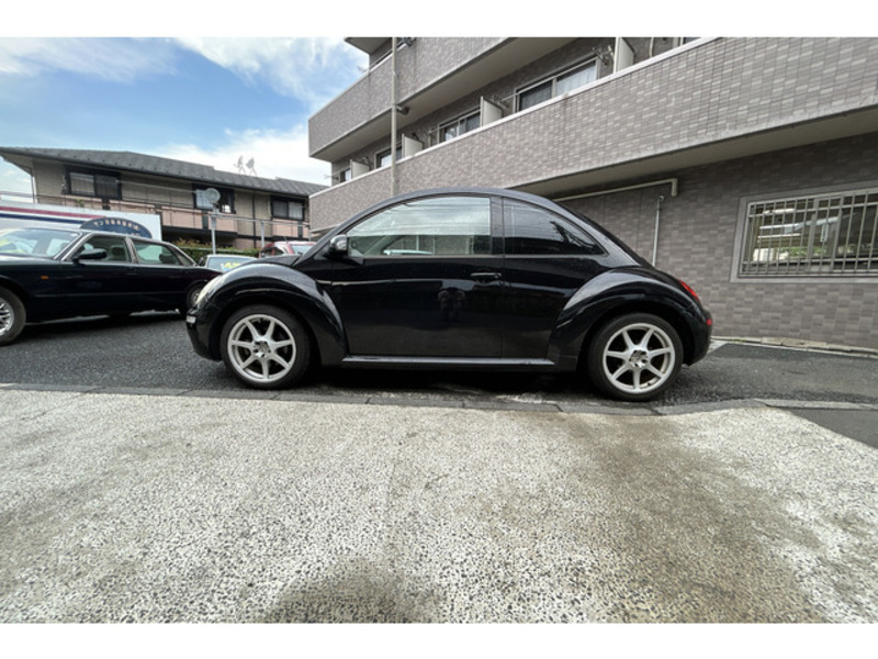 NEW BEETLE