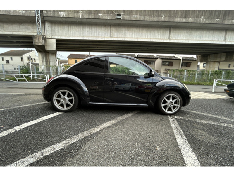 NEW BEETLE