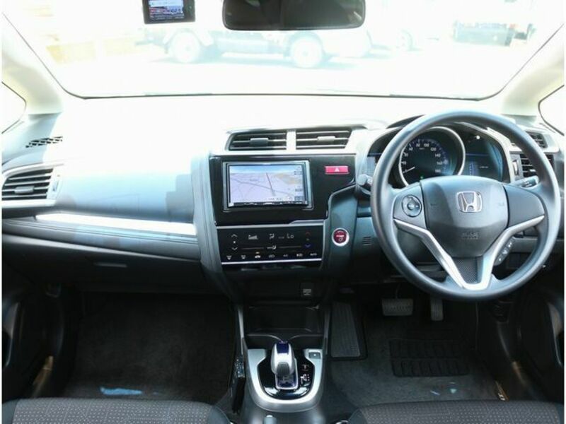 FIT HYBRID
