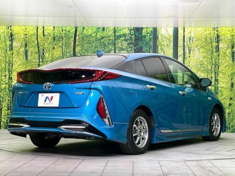 PRIUS PHV