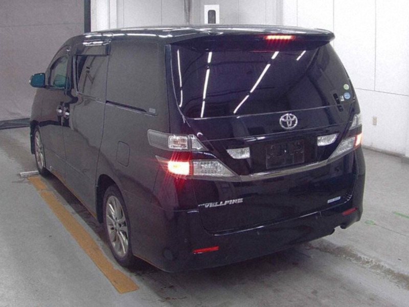 VELLFIRE