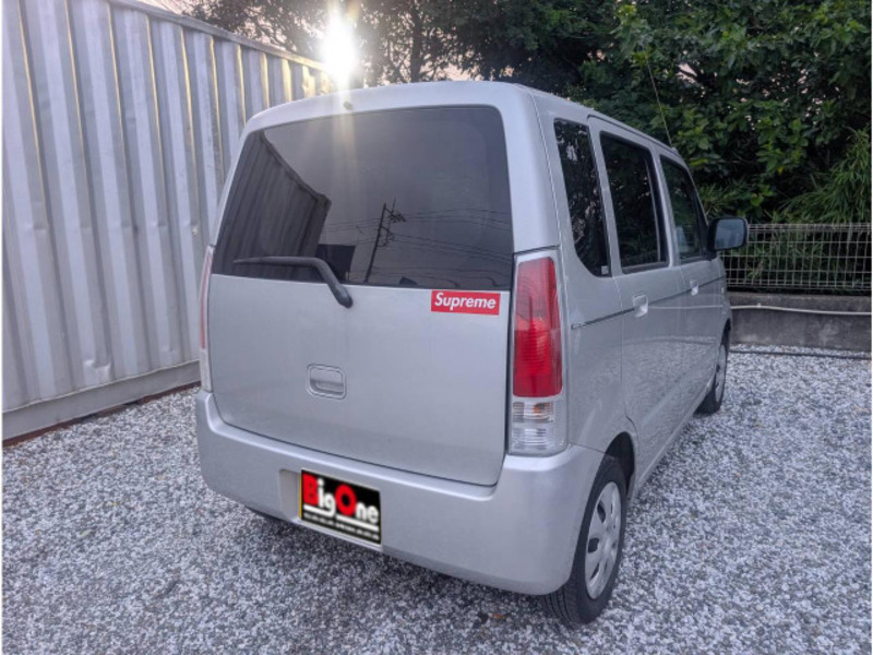 WAGON R