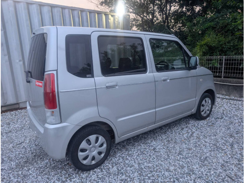 WAGON R