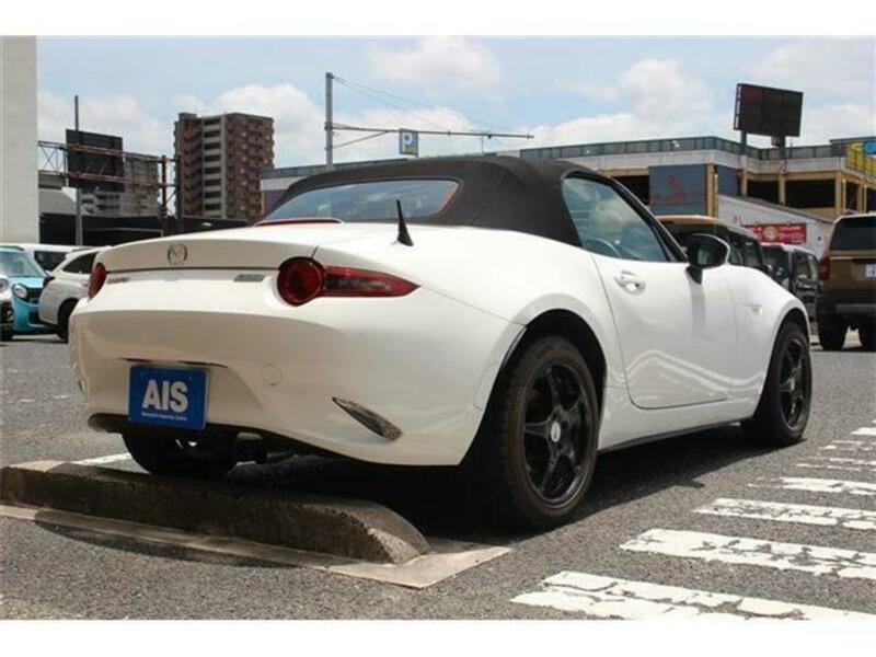 ROADSTER