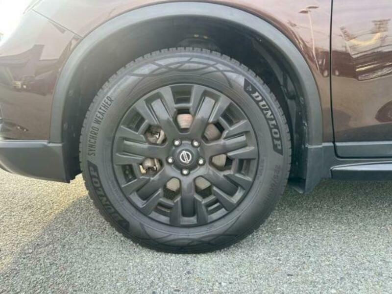 X-TRAIL