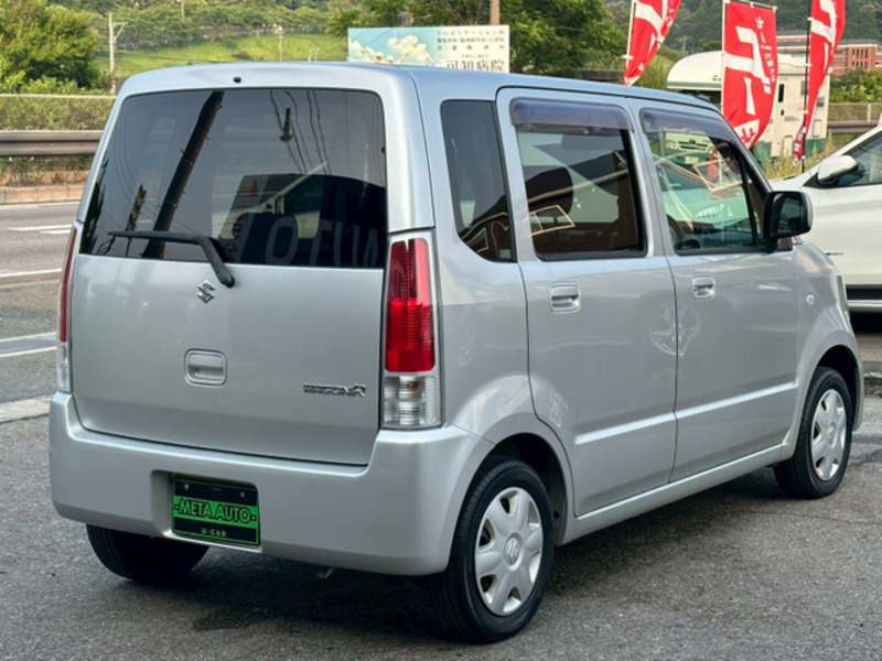 WAGON R