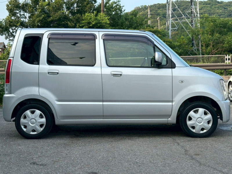WAGON R