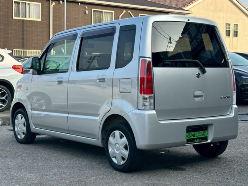WAGON R