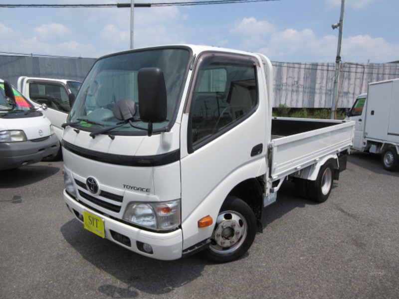 TOYOTA TOYOACE