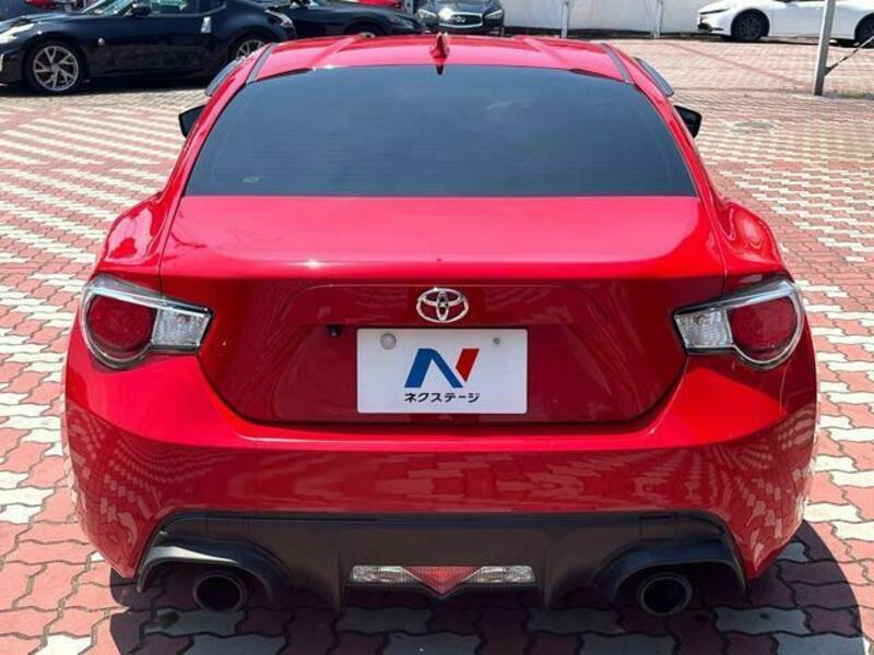 86