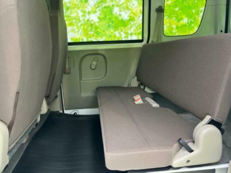 CLIPPER VAN