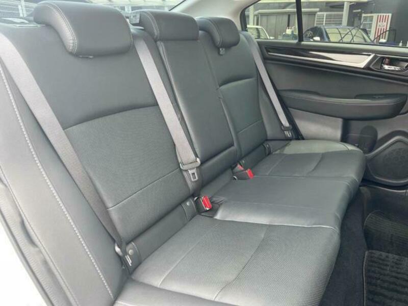 LEGACY B4