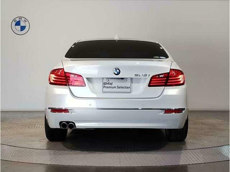 5 SERIES