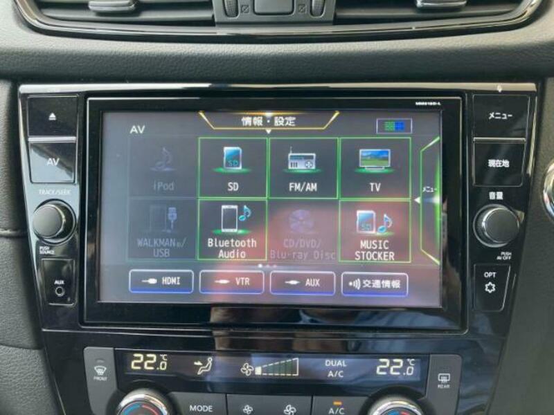 X-TRAIL