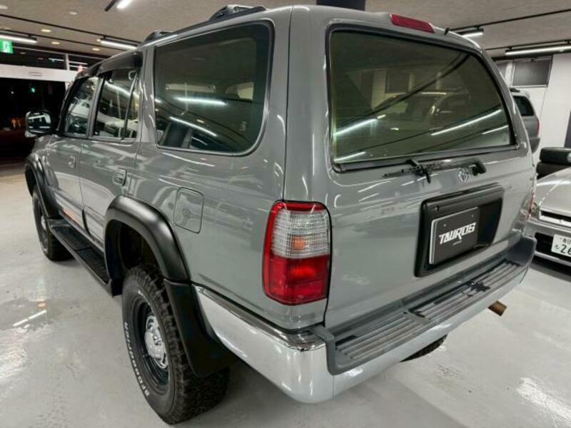 HILUX SURF
