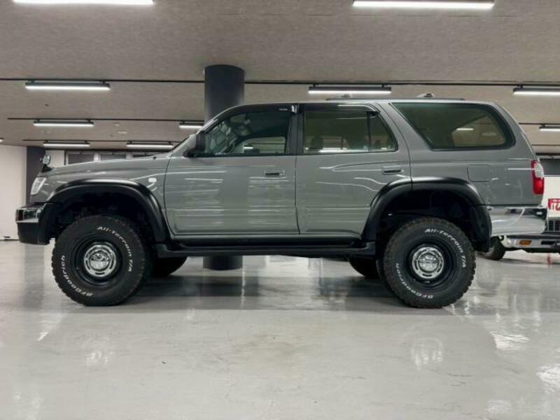 HILUX SURF