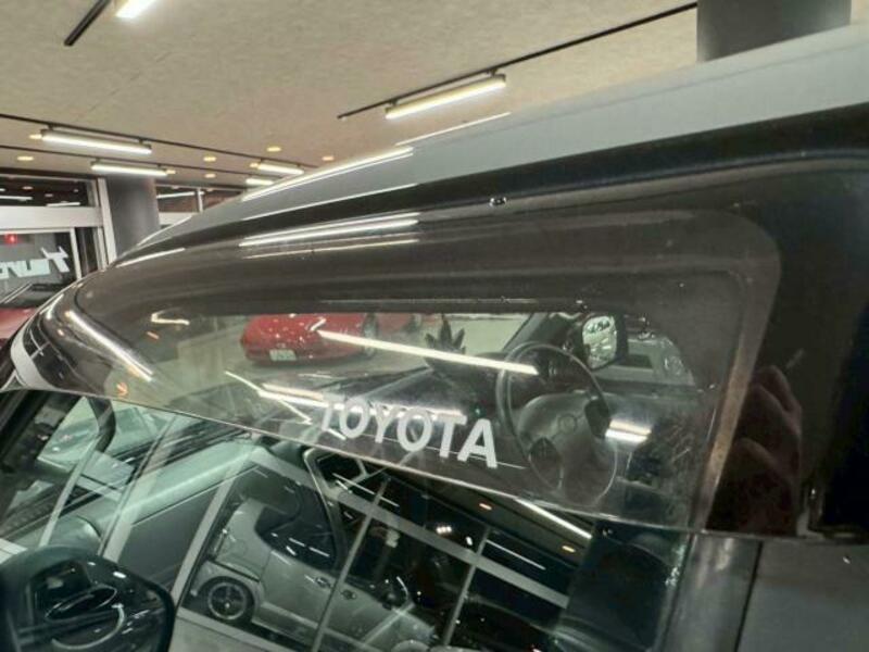HILUX SURF