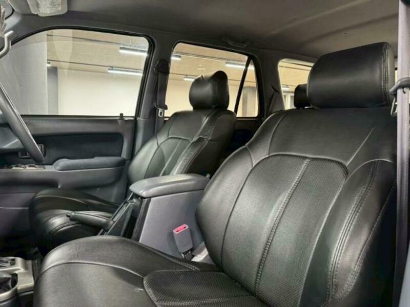 HILUX SURF