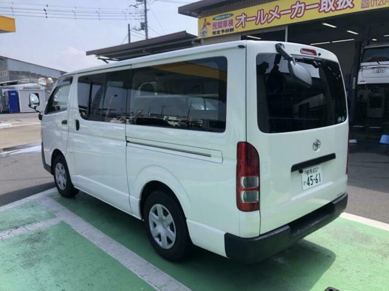 HIACE VAN