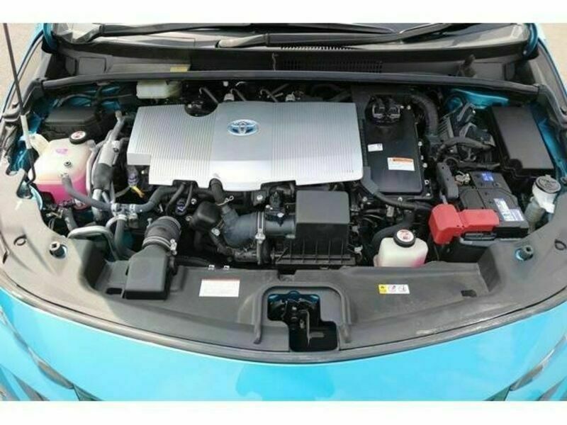 PRIUS PHV