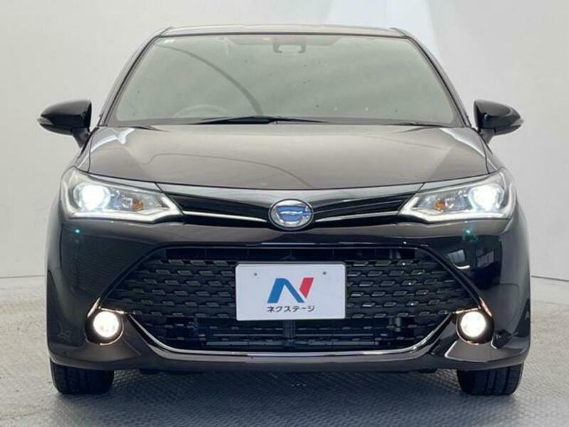 COROLLA AXIO