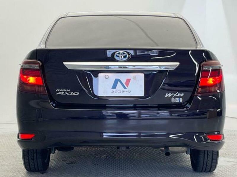 COROLLA AXIO