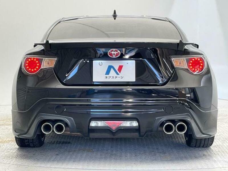 86