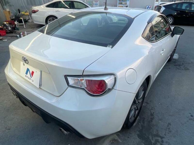 86