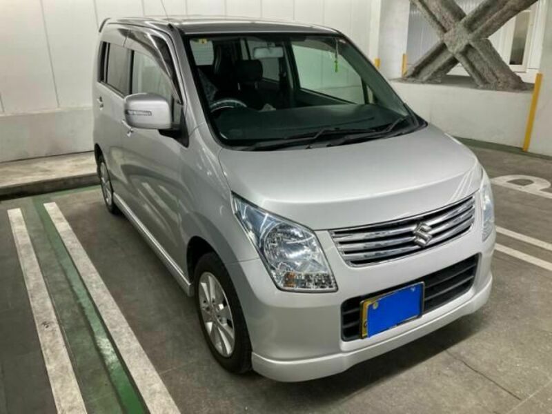 WAGON R