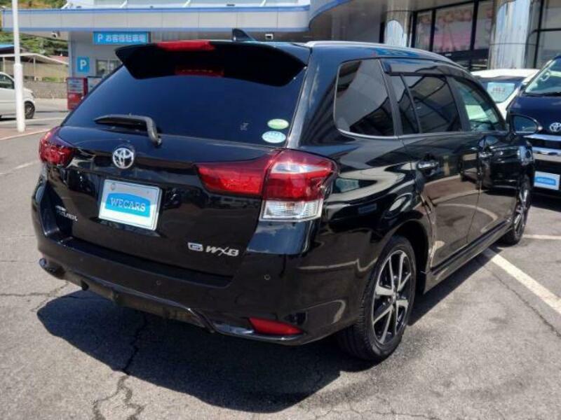 COROLLA FIELDER