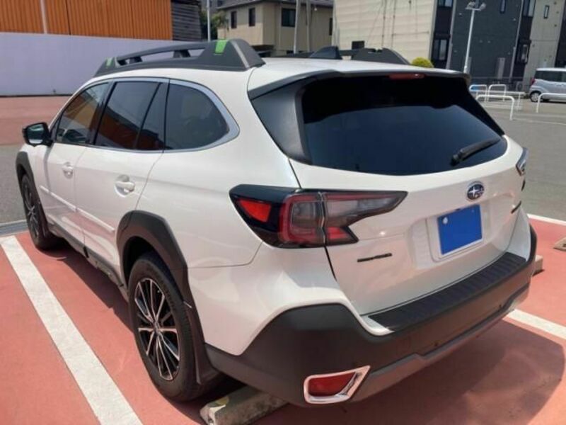 LEGACY OUTBACK