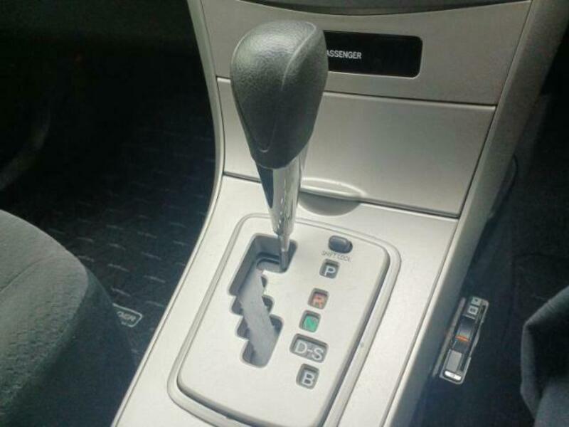 COROLLA FIELDER