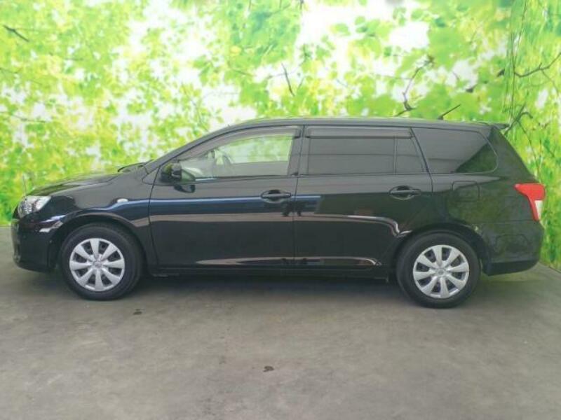 COROLLA FIELDER