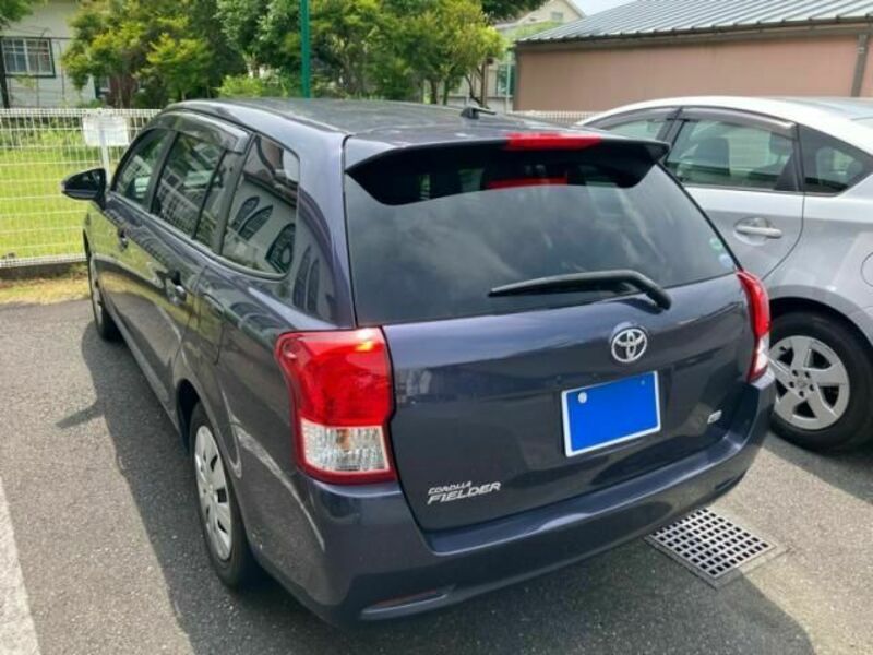 COROLLA FIELDER