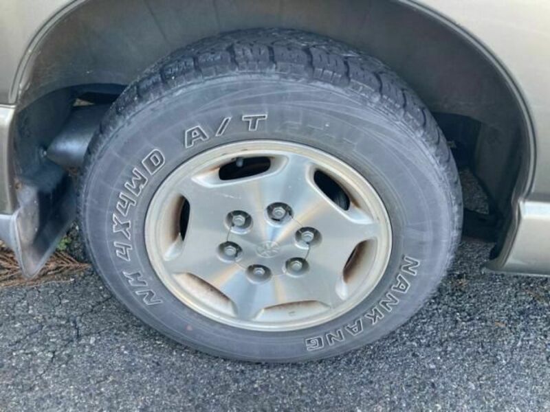 GRAND HIACE