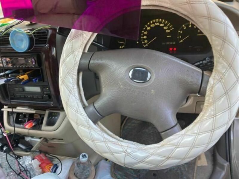 GRAND HIACE
