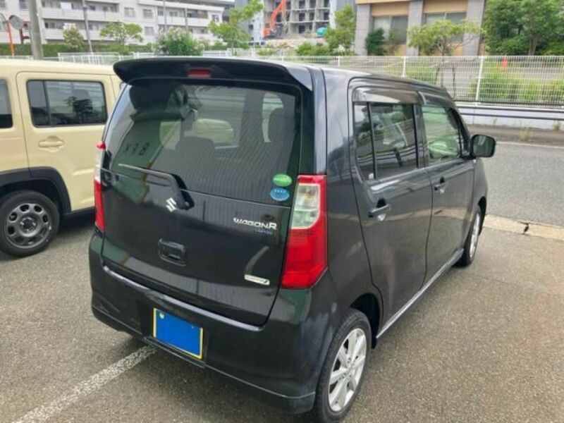 WAGON R