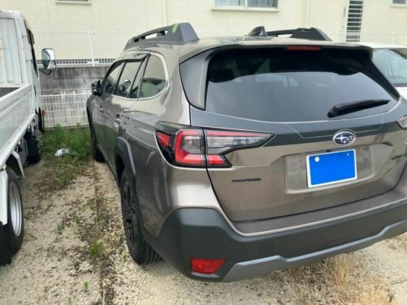 LEGACY OUTBACK
