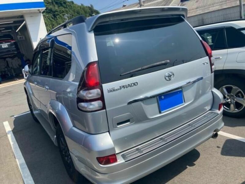 LAND CRUISER PRADO